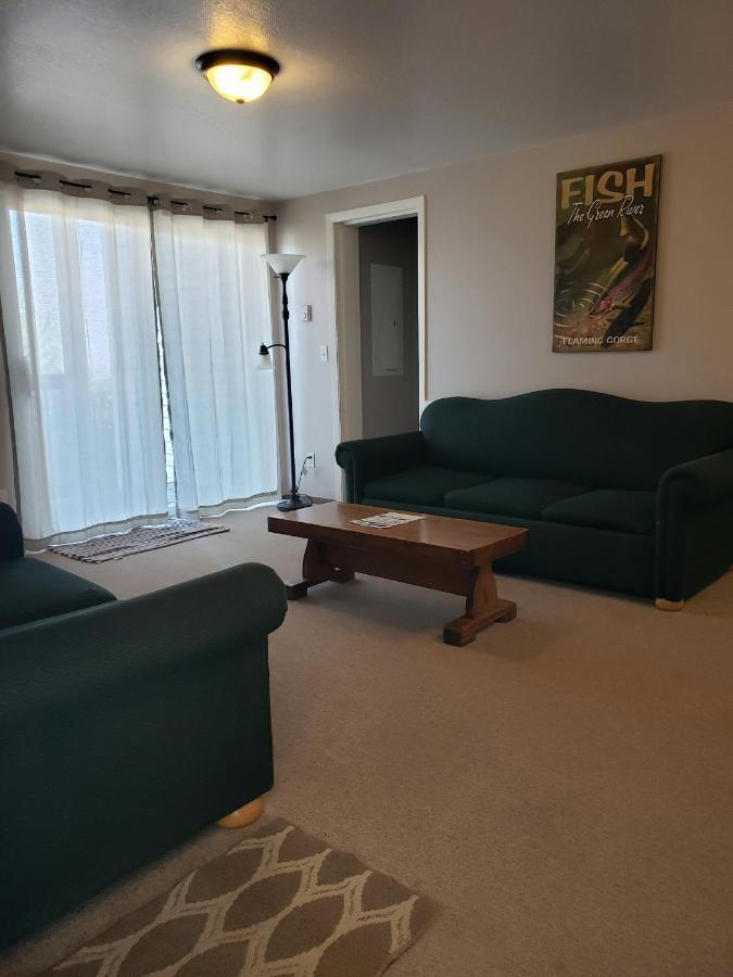 Flaming Gorge Resort Dutch John Екстер'єр фото